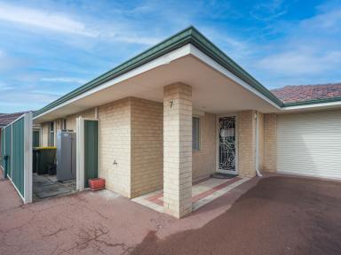 Unit For Sale - WA - Midland - 6056 - Immaculate over 55s Villa  (Image 2)