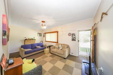 House For Sale - NSW - Talbingo - 2720 - Prime Location!  (Image 2)