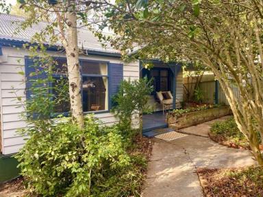 House For Sale - SA - Bridgewater - 5155 - Private Retreat in the Heart of the Hills  (Image 2)