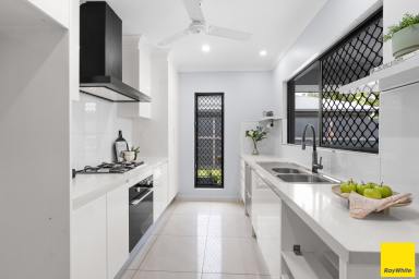 House For Lease - QLD - Smithfield - 4878 - MODERN STYLED FAMILY HOME  (Image 2)