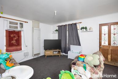 House For Sale - NSW - Ashmont - 2650 - Invest & Grow  (Image 2)