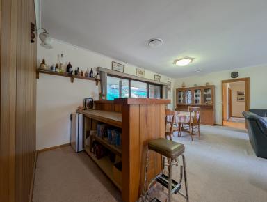 House For Sale - VIC - Quambatook - 3540 - Masterful home on a very large allotment  (Image 2)