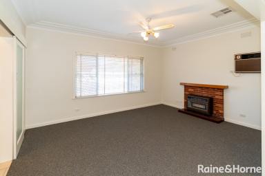 House For Lease - NSW - Kooringal - 2650 - KOORINGAL LIVING  (Image 2)
