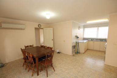 House For Sale - VIC - Elmore - 3558 - 3 BEDROOM HOME IN CONVENIENT LOCATION  (Image 2)