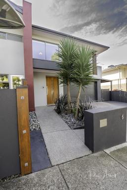House For Sale - VIC - Sunshine North - 3020 - Bespoke Architectural multi-generational home  (Image 2)