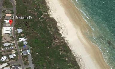 Unit For Lease - QLD - Marcus Beach - 4573 - 2 Bedroom Unfurnished Unit - Opposite the Beach  (Image 2)