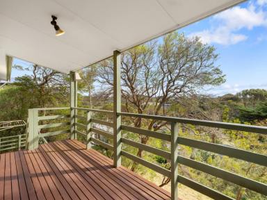 House For Sale - VIC - Sandy Point - 3959 - Highset holiday hideaway  (Image 2)