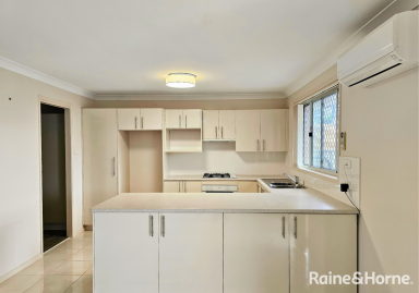 Villa Leased - NSW - Worrigee - 2540 - Filled with natural light  (Image 2)