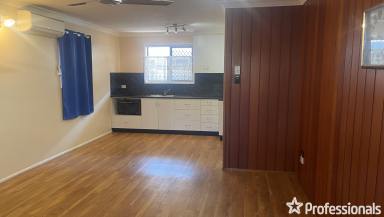 Unit For Sale - QLD - East Mackay - 4740 - Charming Unit in East Mackay!  (Image 2)