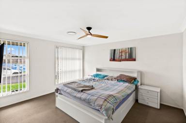 House For Lease - NSW - Gillieston Heights - 2321 - SPACIOUS FAMILY HOME!  (Image 2)