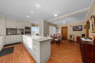 House For Sale - TAS - Glenorchy - 7010 - Large Family Home  (Image 2)