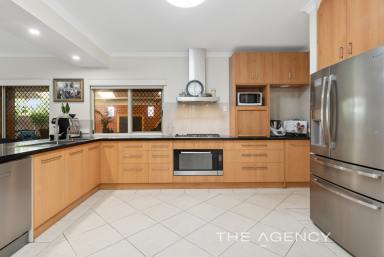 House For Sale - WA - Southern River - 6110 - Massive, Functionality, Lifestyle and Location!!!!  (Image 2)