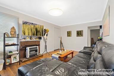 House For Lease - WA - Calista - 6167 - CHARMING SUBURBAN HOME  (Image 2)