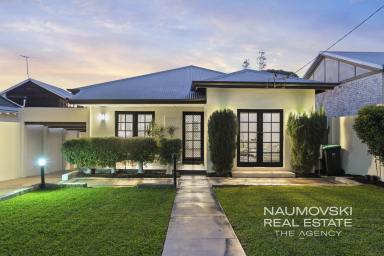House For Sale - WA - North Perth - 6006 - CLASSIC CHARM, MEETS LIFESTYLE LIVING!  (Image 2)