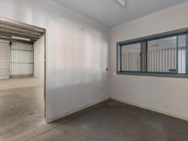 Retail For Lease - VIC - Seymour - 3660 - NEW ADVENTURES AWAIT IN SEYMOUR  (Image 2)
