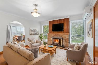 House Leased - TAS - Lauderdale - 7021 - Bright & Breezy Home in Beachside Lauderdale  (Image 2)