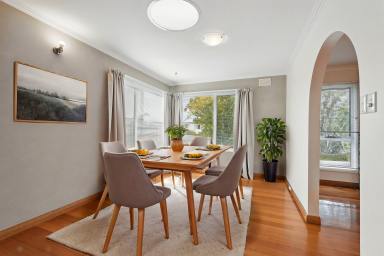 House For Lease - TAS - Lauderdale - 7021 - Bright & Breezy Home in Beachside Lauderdale  (Image 2)