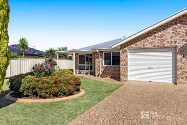 Unit For Sale - QLD - Warwick - 4370 - Easy Living, Generous Space, Prime Location  (Image 2)