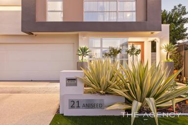 House For Sale - WA - Treeby - 6164 - Absolutely Magnificent!  (Image 2)