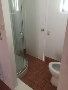 Duplex/Semi-detached For Lease - QLD - Coombabah - 4216 - Quiet Studio for Lease - Economical Living  (Image 2)