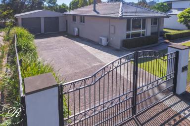 House For Sale - NSW - Stroud - 2425 - Renovated & Ready in the Heart of Stroud  (Image 2)