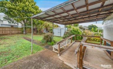 House For Lease - TAS - Devonport - 7310 - Heart of Devonport Lifestyle, Location & Comfort at 25 Morris Ave  (Image 2)
