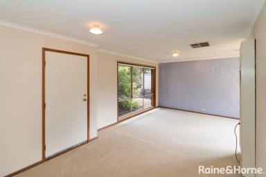 House For Lease - NSW - Estella - 2650 - SPACE FOR THE WHOLE FAMILY  (Image 2)