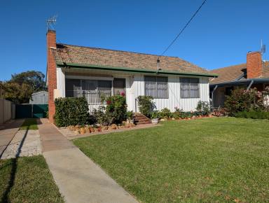 House For Sale - VIC - Swan Hill - 3585 - Entry-Level Gem – Affordable and Versatile  (Image 2)