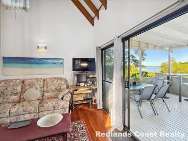 House For Sale - QLD - Lamb Island - 4184 - Waterfront Opportunity – Prime Position, Endless Potential  (Image 2)
