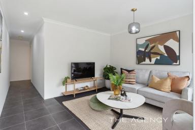 House For Sale - WA - Padbury - 6025 - Style and Comfort Meets Effortless Living  (Image 2)