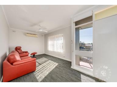 House For Sale - SA - Mannum - 5238 - Renovated Family Home in a quiet location   (Image 2)