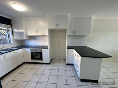 Unit For Lease - QLD - East Mackay - 4740 - 2 Bedroom Unit Close To The CBD  (Image 2)