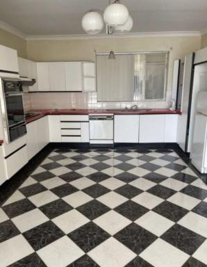 Unit For Lease - SA - Woodville West - 5011 - Spacious 3-Bedroom Upstairs Unit in Prime Woodville West Location  (Image 2)