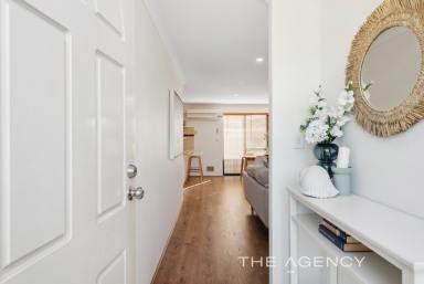 House For Sale - WA - Embleton - 6062 - Modern Comfort, Prime Convenience  (Image 2)