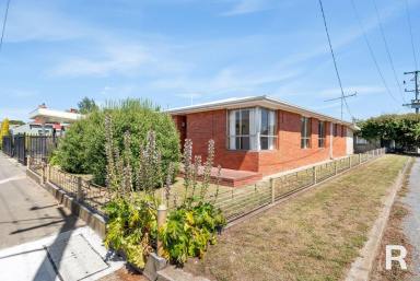 House For Sale - TAS - Ouse - 7140 - Charming Brick Home in the Heart of Ouse  (Image 2)
