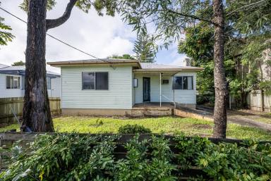 House Sold - NSW - Grafton - 2460 - RENOVATORS DREAM  (Image 2)