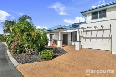 Townhouse For Sale - QLD - Urangan - 4655 - Sun, Sand & Style - Townhouse in Seachange Lifestyle Resort  (Image 2)