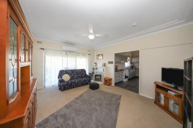 House For Sale - NSW - Tumut - 2720 - Great Start!  (Image 2)