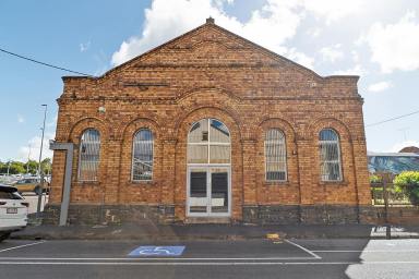 Retail For Lease - QLD - Toowoomba City - 4350 - 332 sqm. Historic Building - Suitable Chic Office or Retail Lease  (Image 2)