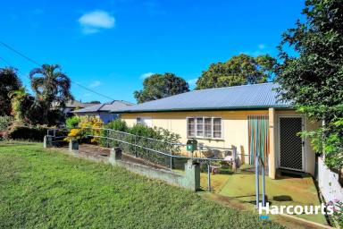 House For Sale - QLD - Childers - 4660 - CALLING ALL INVESTORS  (Image 2)