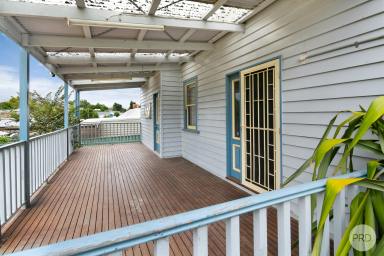 House For Sale - VIC - Golden Point - 3350 - Charming Period-Style Family Home On Expansive Block 1137m2 Approx.  (Image 2)