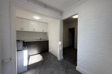 Unit For Lease - NSW - Wollongong - 2500 - Single Bedroom in Premium Location!  (Image 2)