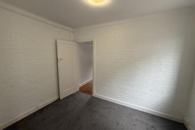 Unit For Lease - NSW - Wollongong - 2500 - Single Bedroom in Premium Location!  (Image 2)