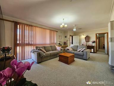 House For Sale - VIC - Kyabram - 3620 - Comfort & Convenience  (Image 2)
