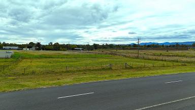 Residential Block For Sale - NSW - Quirindi - 2343 - LARGE RESIDENTIAL BLOCK  (Image 2)