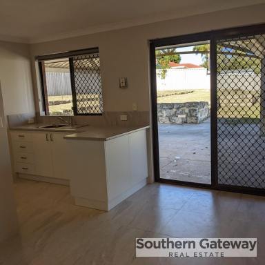 House For Lease - WA - Parmelia - 6167 - Central Family Home  (Image 2)
