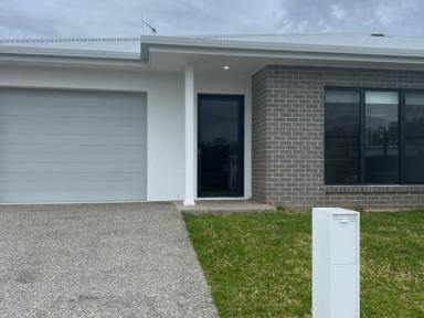 Unit For Lease - NSW - Old Bar - 2430 - Modern Coastal Living in the Heart of Riverside Estate  (Image 2)