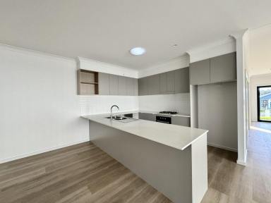 Unit For Lease - NSW - Old Bar - 2430 - Modern Coastal Living in the Heart of Riverside Estate  (Image 2)