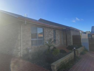 Villa For Sale - NSW - Orange - 2800 - Villa 2 @ 99 Bathurst Road "Kinross Mews"  (Image 2)