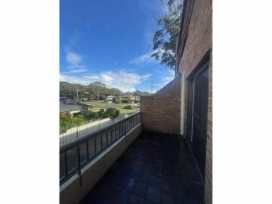 Townhouse Leased - NSW - Tuncurry - 2428 - TWO BEDROOM TOWNHOUSE  (Image 2)